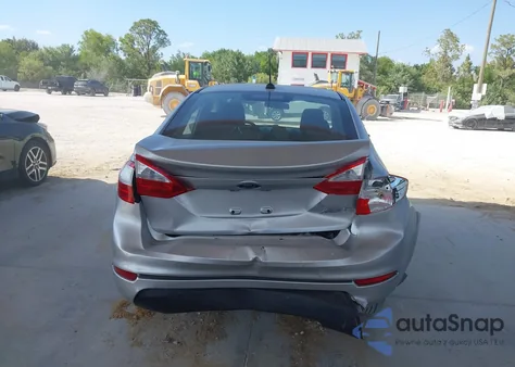 2018 Ford Fiesta S z USA, uszkodzony, nr VIN 3FADP4AJ1JM100401